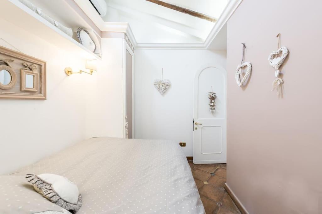 Piazza Navona - Penthouse In The Heart Of