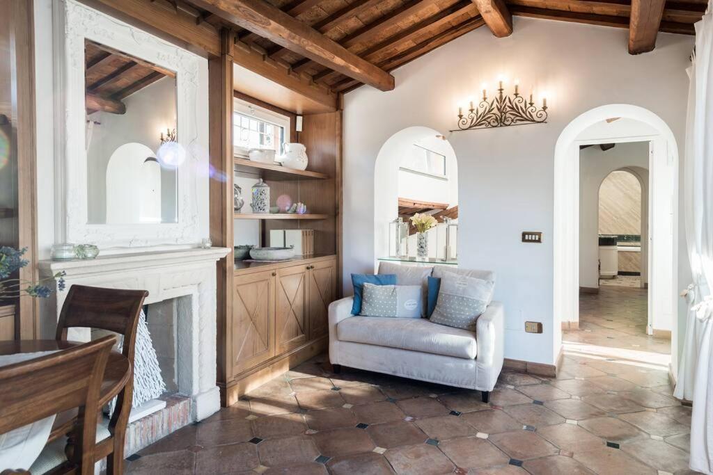 Piazza Navona - Penthouse In The Heart Of